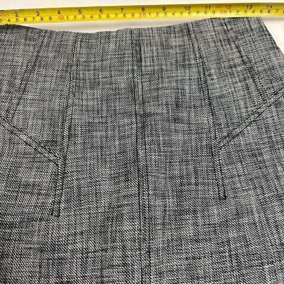 Rebecca Taylor Slub Suiting A-Line Skirt with Fringe Hem - Picture 6 of 6